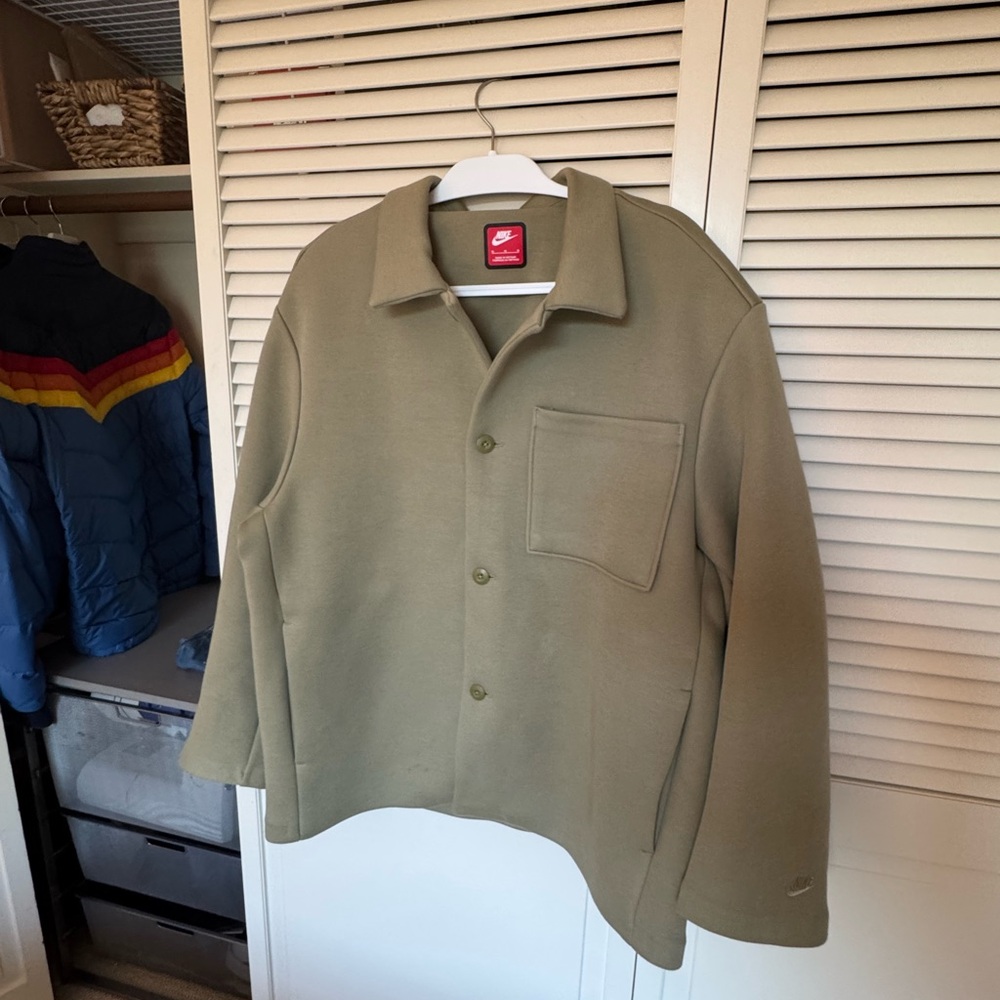 Nike Sportswear Tech Fleece Reimagined Men's Oversized Shacket Green